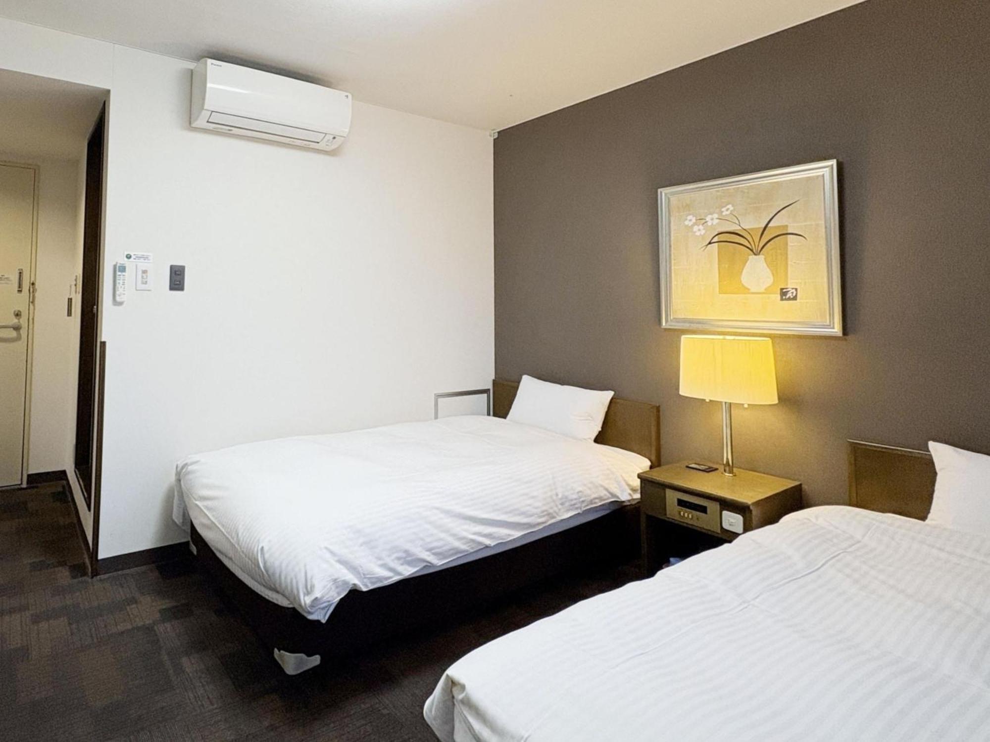 Hotel Route-Inn Court Uenohara Kültér fotó
